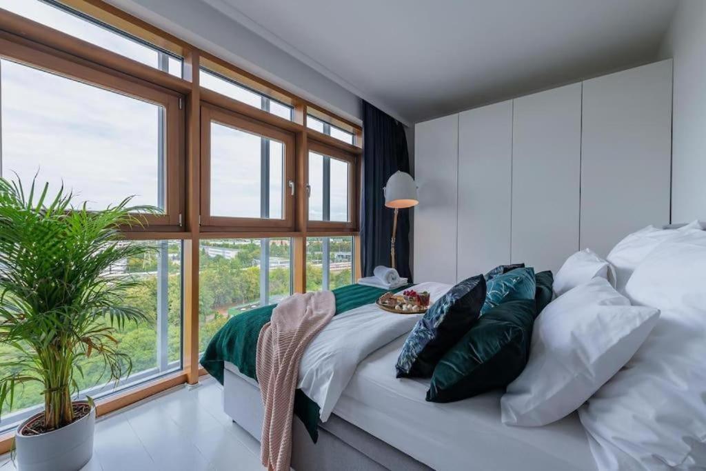 Central Warsaw Apartment - Great Location - City View- Slominskiego Exteriör bild